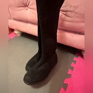 Dolce Gabbana girls suede tall boots